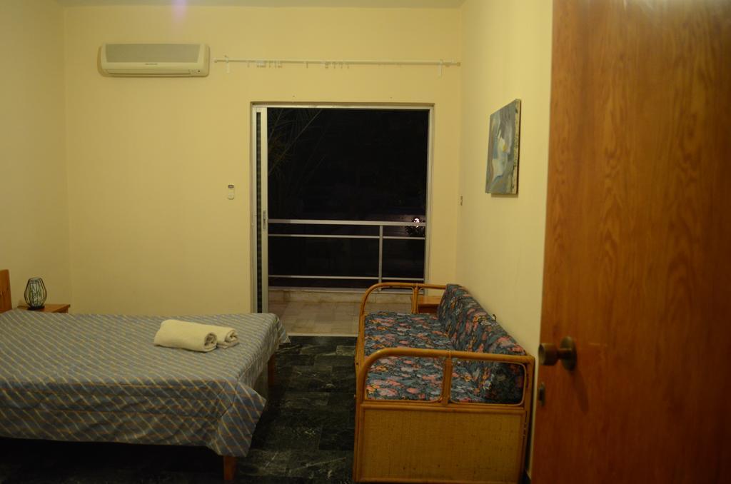 Kineta Apartments Ngoại thất bức ảnh